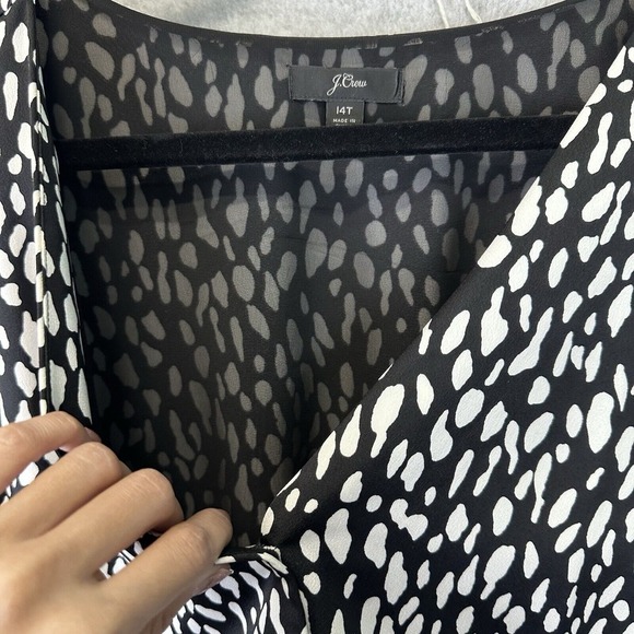 J. Crew‎ Size 14 T Long Sleeve Peplum Top Satin Crepe Button Front Career Office - Picture 9 of 16